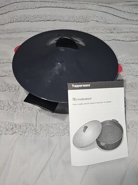 Tupperware Microsteamer - Black and Red - Vintage